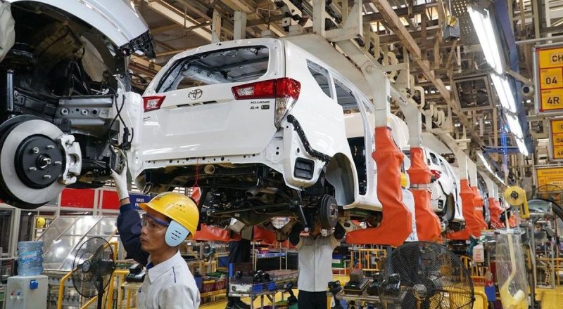 Gelombang Elektrifikasi Mengguncang Pasar Otomotif Indonesia Awal 2026